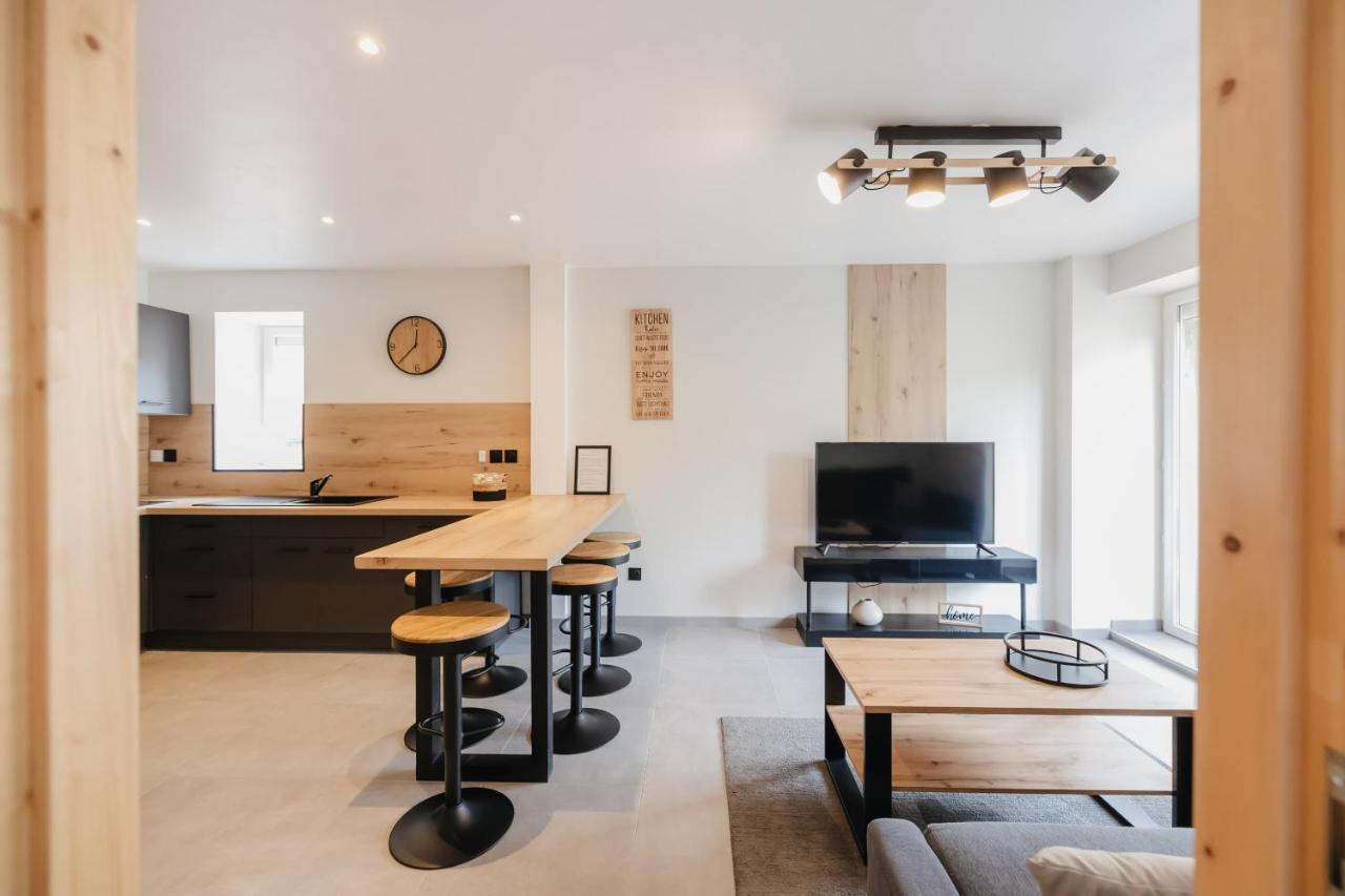 Appartement Beau T3 Au Style Moderne #2 à Embrun Extérieur photo